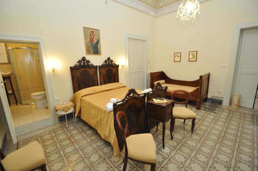 Palazzo De Donatis B&B Melissano Rum bild